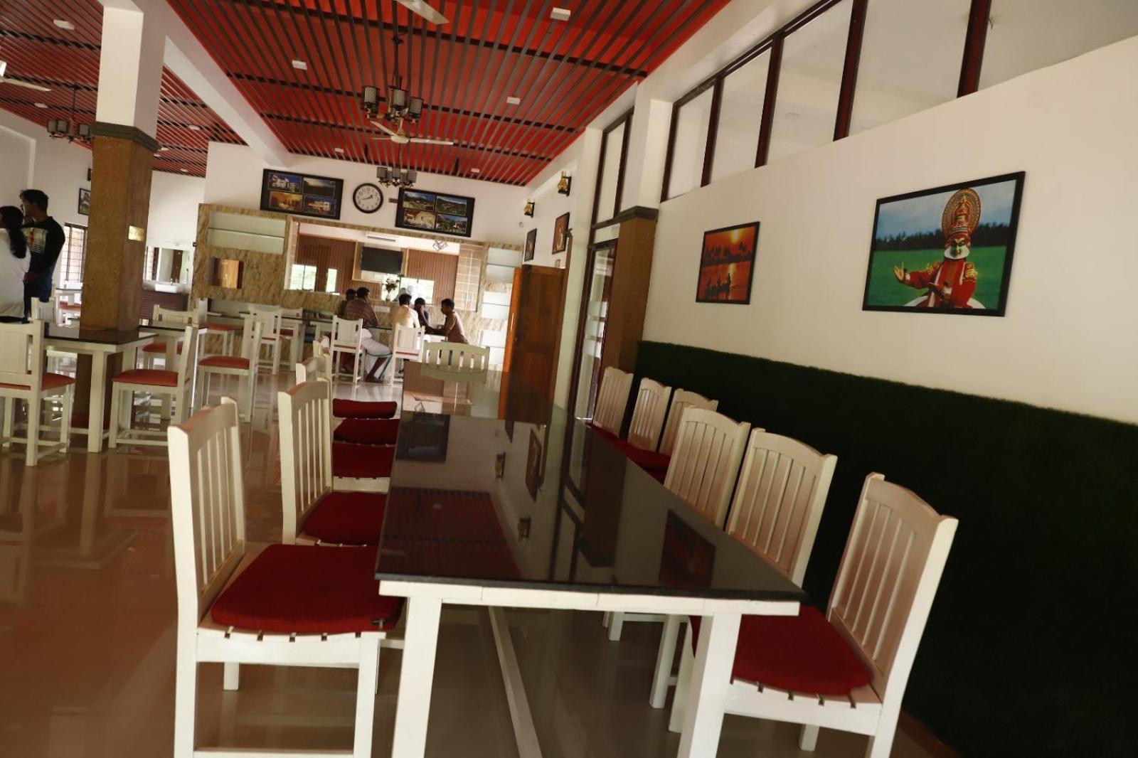 Nirvana Holistic Living Varagampadi Exterior photo