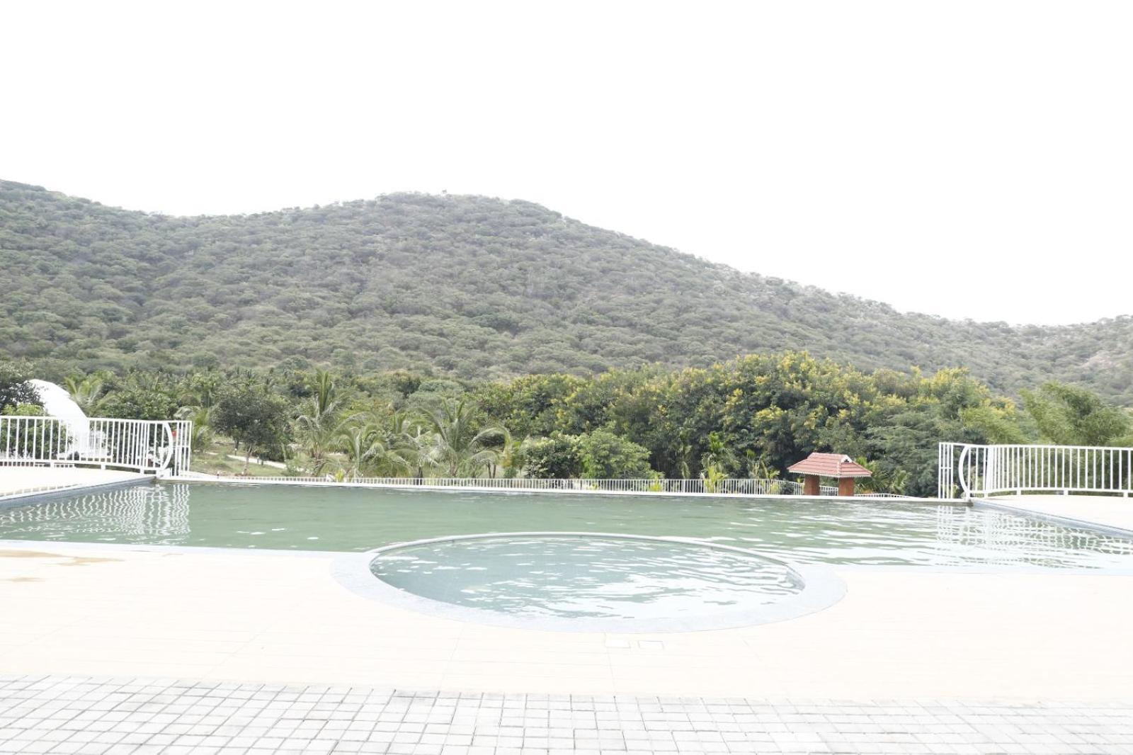 Nirvana Holistic Living Varagampadi Exterior photo
